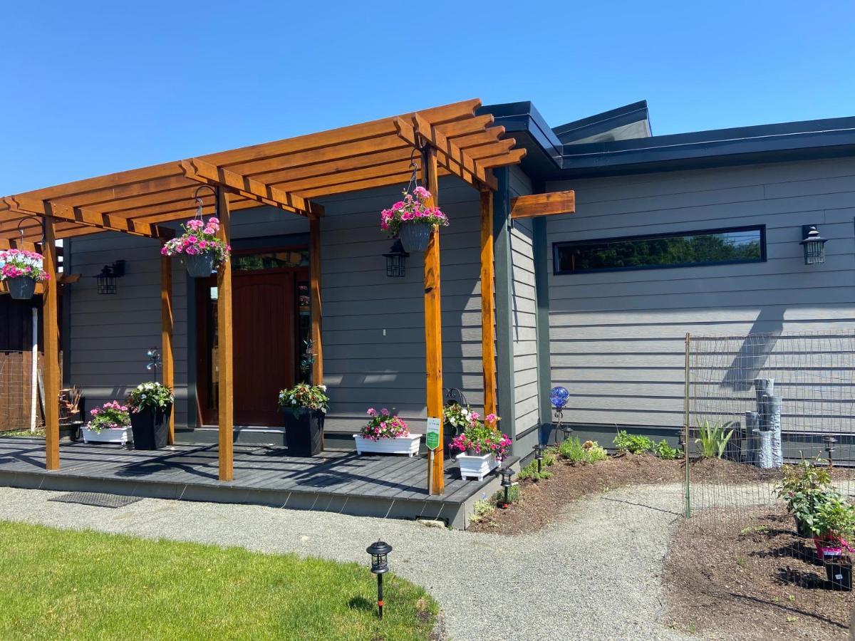 Edgewater Sunrise Apartment Chemainus Exterior photo